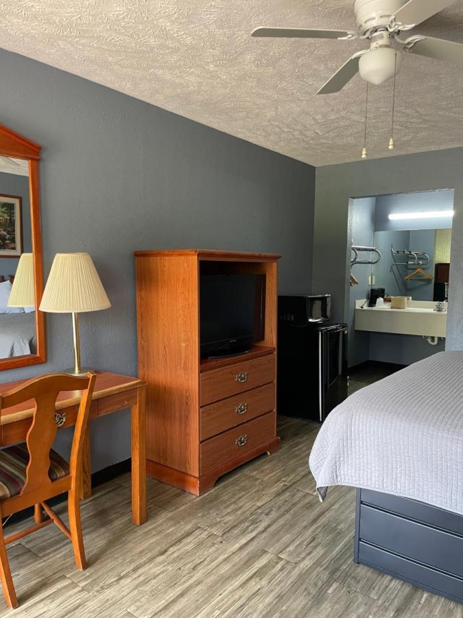 Deerfield Inn Adamsville Luaran gambar