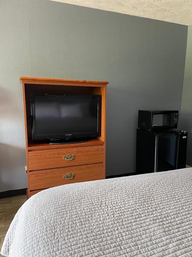 Deerfield Inn Adamsville Luaran gambar