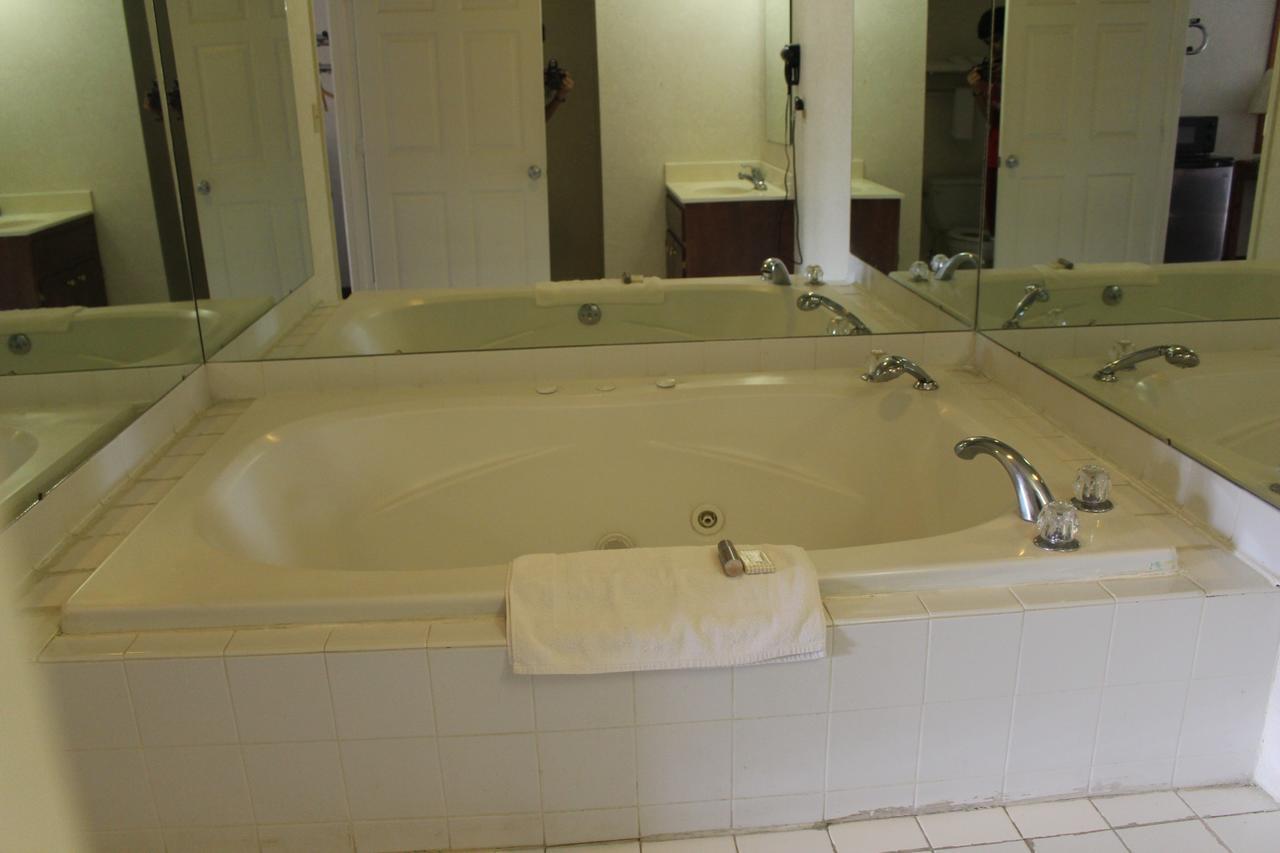 Deerfield Inn Adamsville Luaran gambar